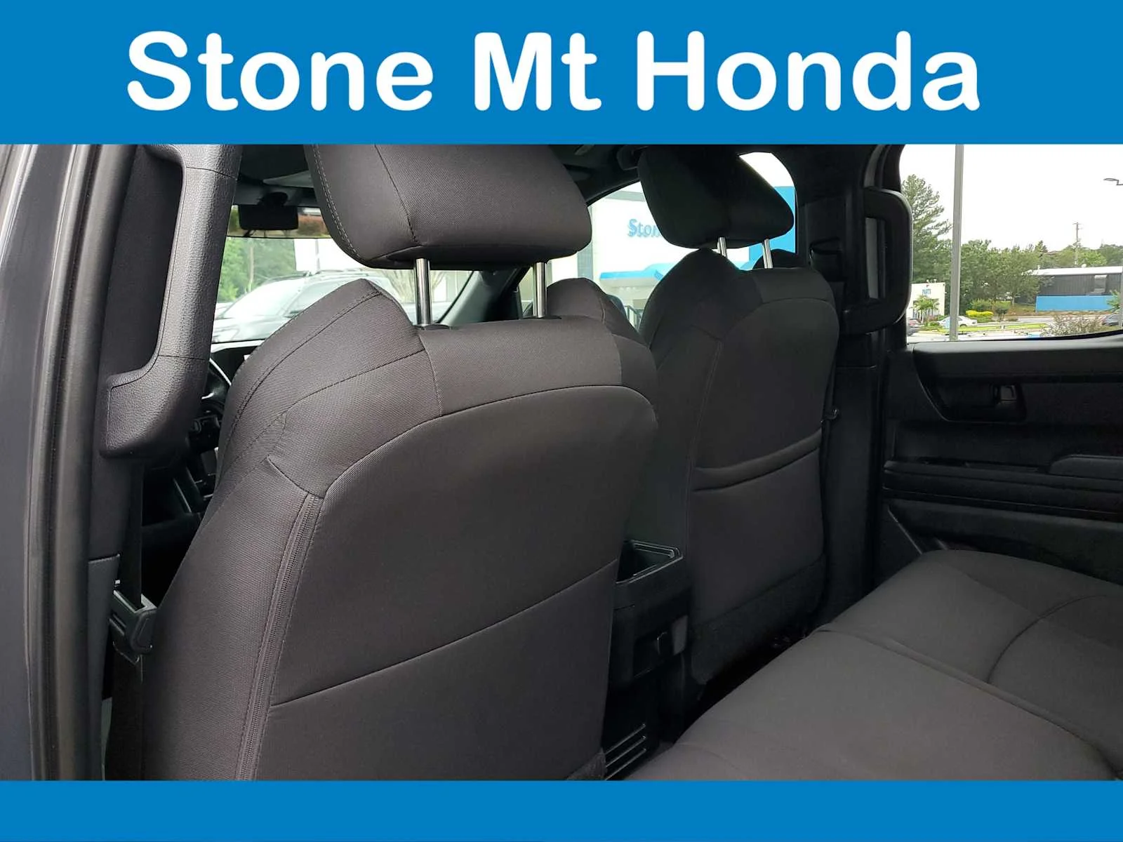 Used 2025 Underground Toyota SR5 image 10