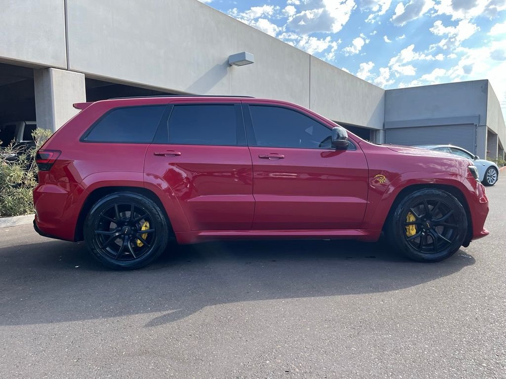 Used 2018 Red Jeep Trackhawk image 4