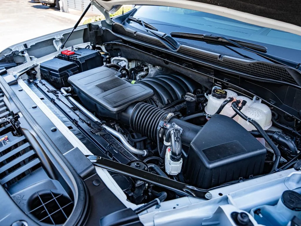 Used 2024 Summit White Chevrolet ZR2 image 33