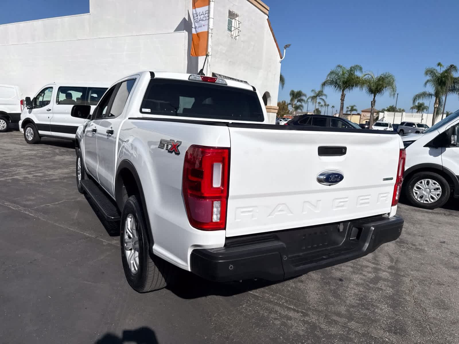 Used 2020 Oxford White Ford XL image 18