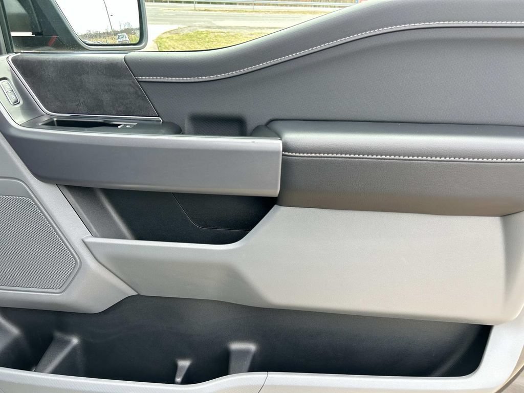 Used 2025 Carbonized Gray Ford XLT image 24
