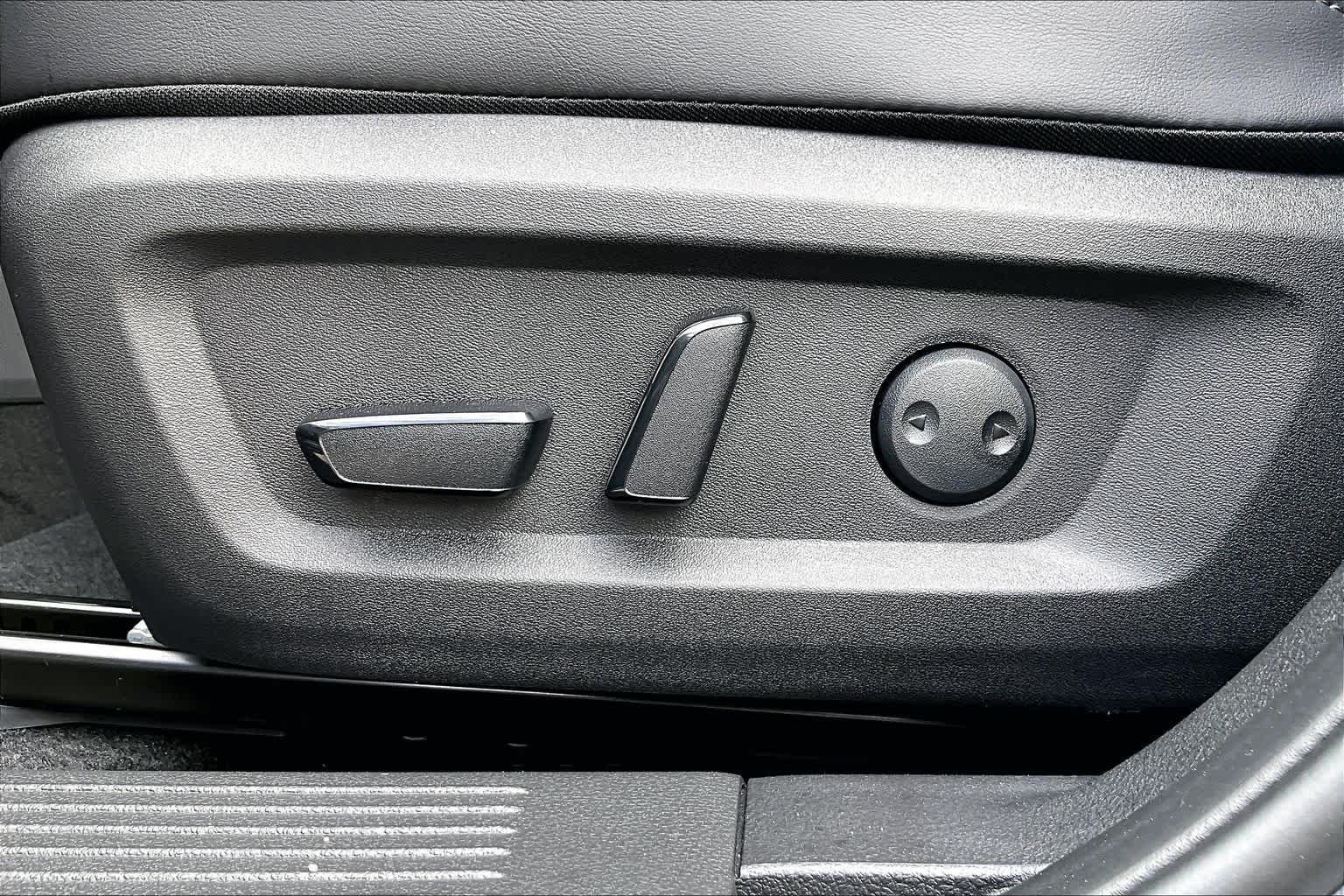 New 2026 Gun Metallic Nissan Platinum image 14