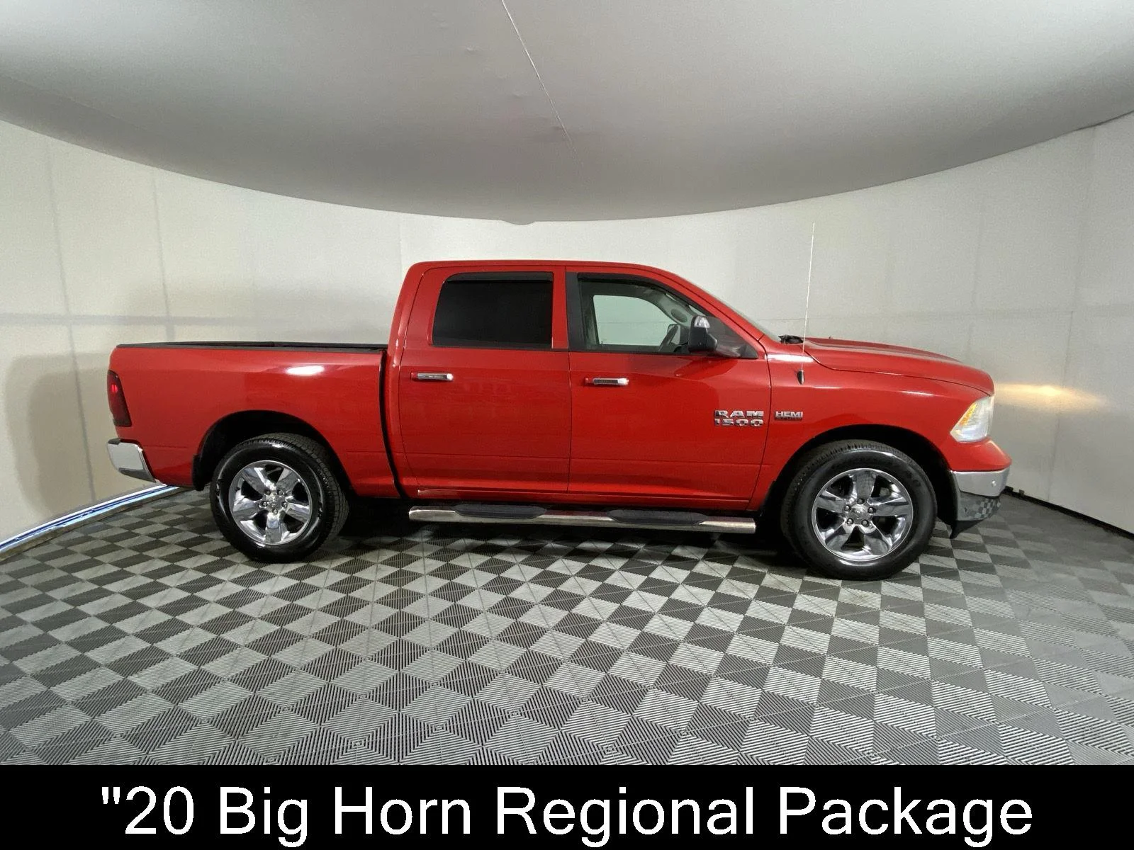 Used 2017 Flame Red Clearcoat Ram Big Horn image 4