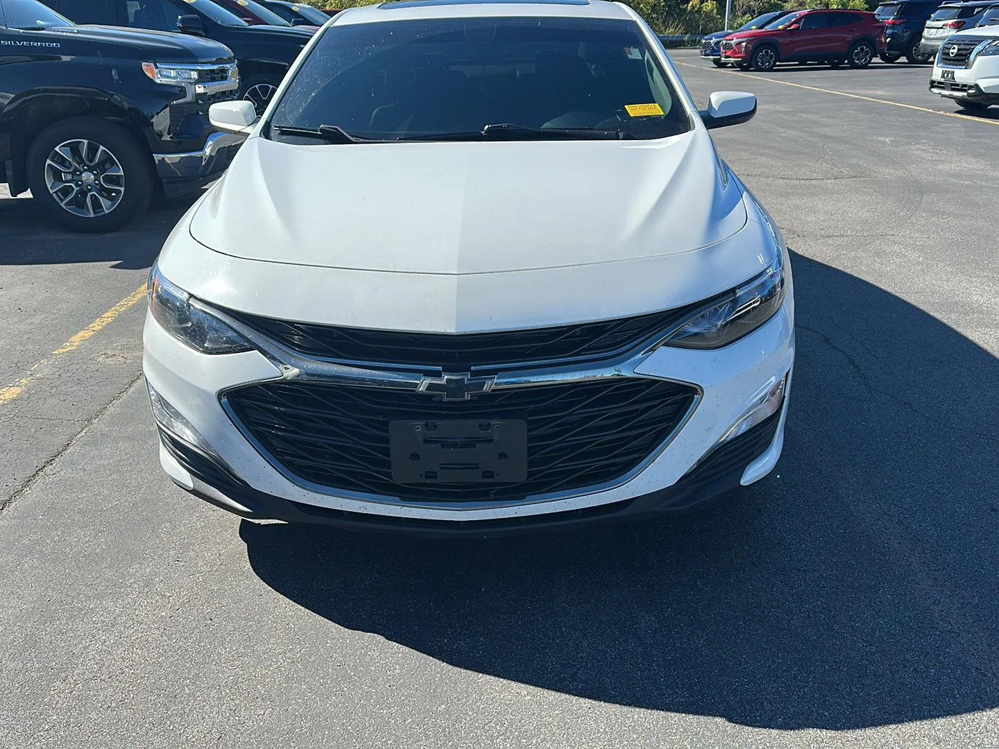 Used 2022 Summit White Chevrolet LT image 6
