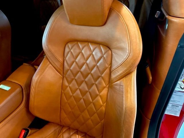 Used 2012 Red Ferrari Base image 31