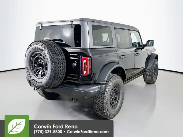New 2026 Shadow Black Ford Badlands image 7