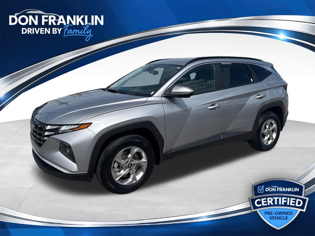 Used 2023 Silver Hyundai SEL image 1