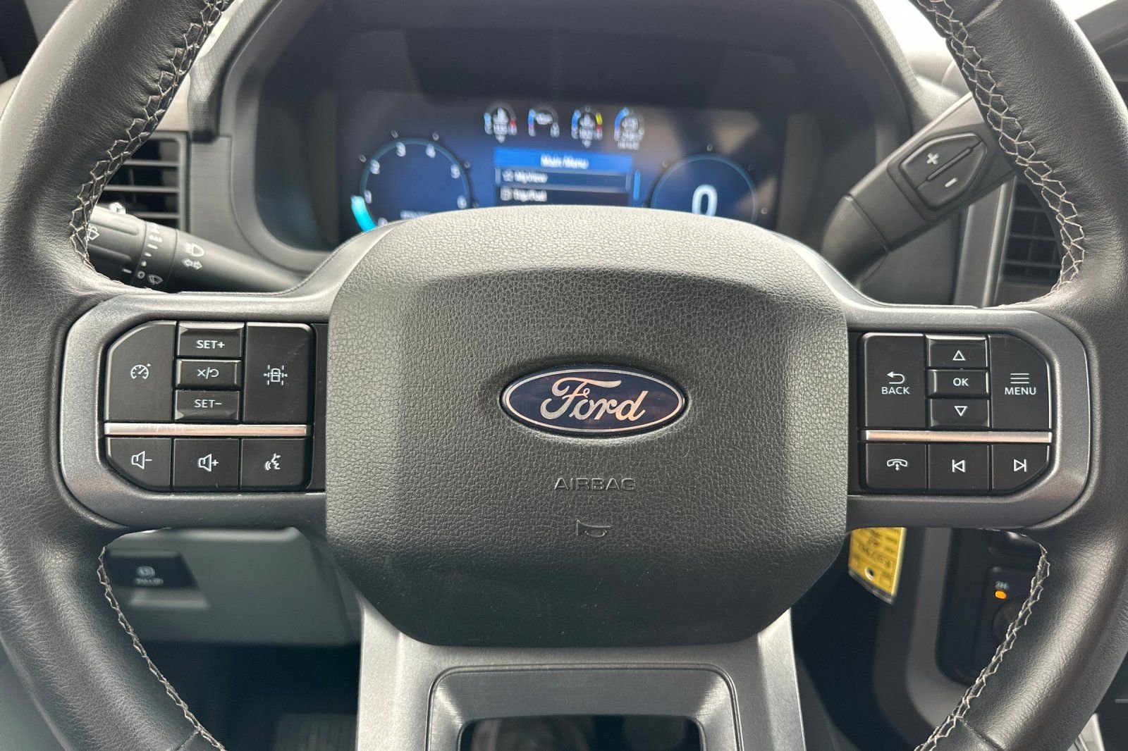 Used 2024 White Ford XLT image 23