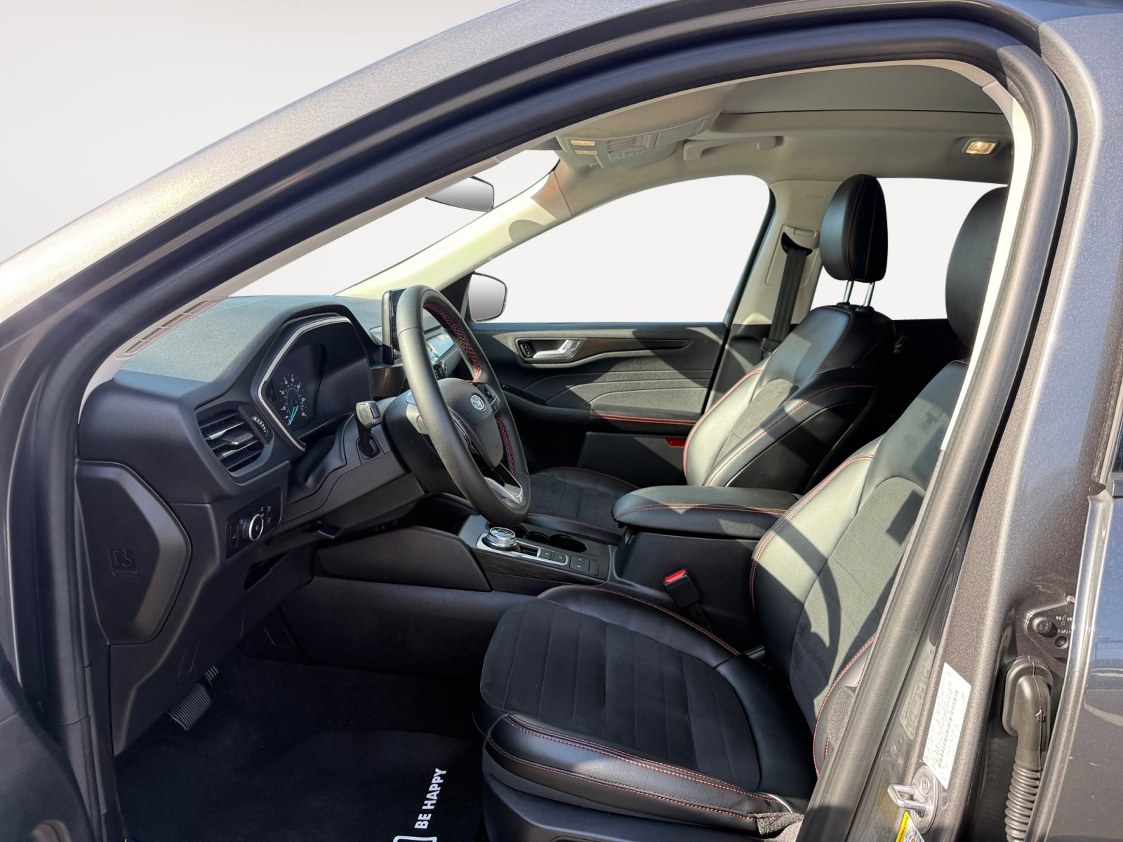 Used 2022 Gray Metallic FORD SEL image 10