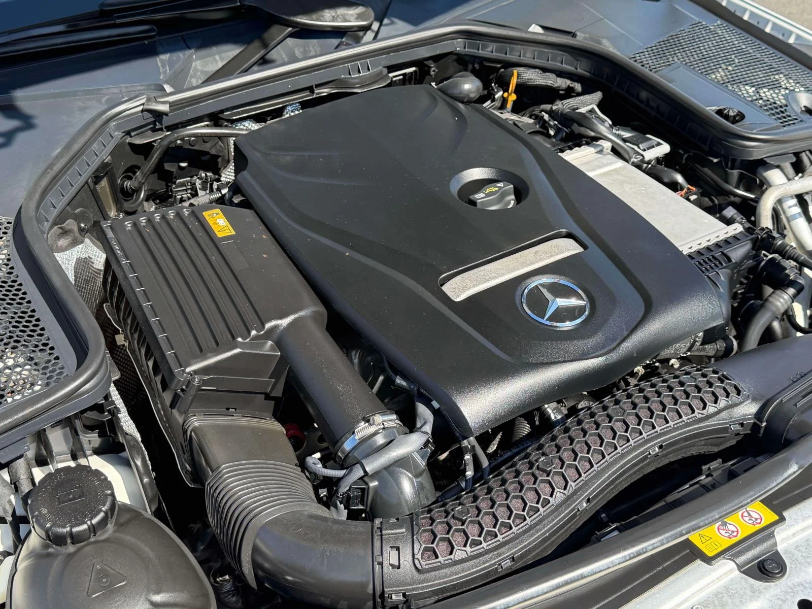 Used 2017  Mercedes-Benz C300 4MATIC® image 34