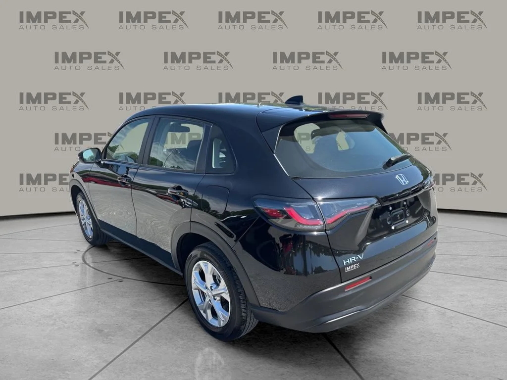 Used 2025 Black Honda LX image 3