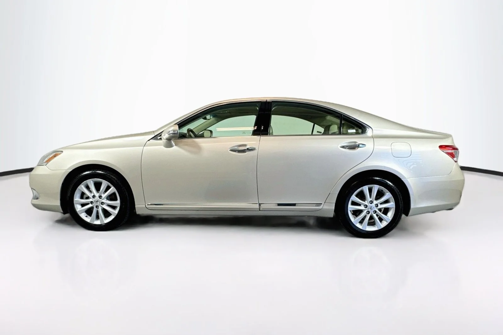 Used 2011 Satin Cashmere Metallic Lexus  image 8