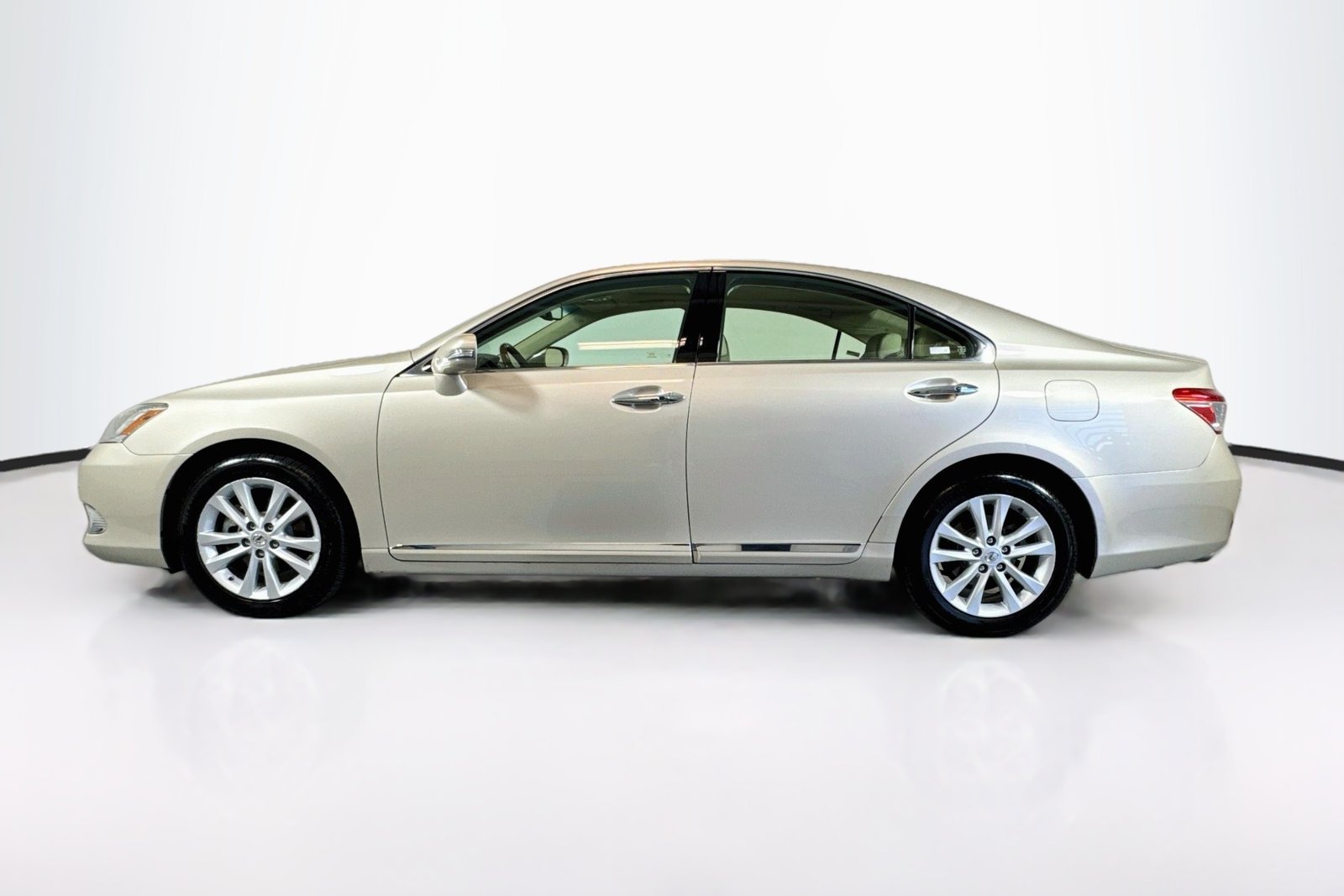 Used 2011 Satin Cashmere Metallic Lexus  image 8