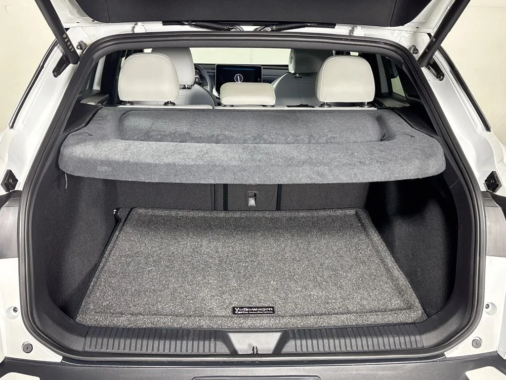 Certified Used 2025  Volkswagen Pro S Plus image 22