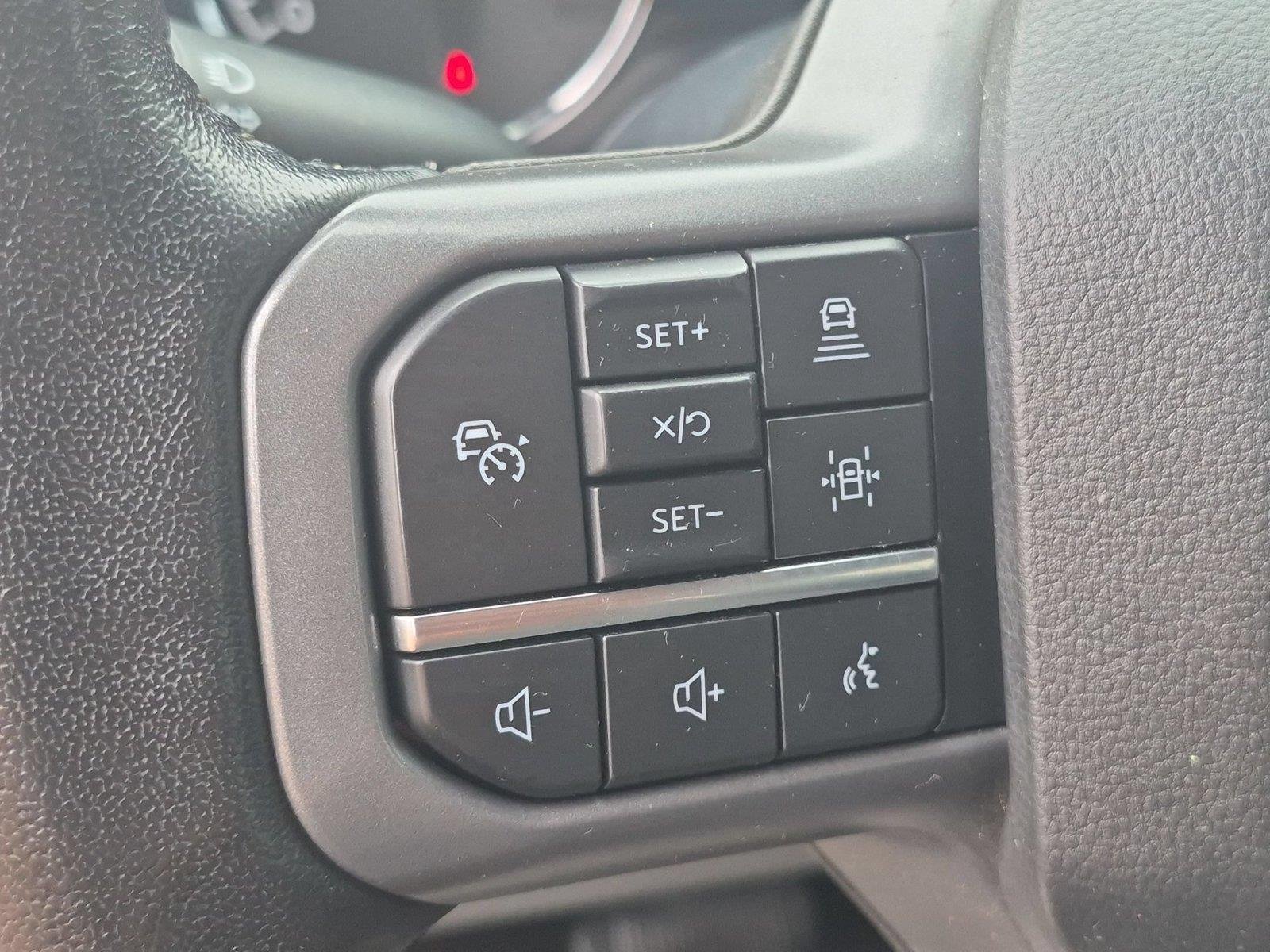 Used 2021 Iconic Silver Metallic Ford XLT image 18