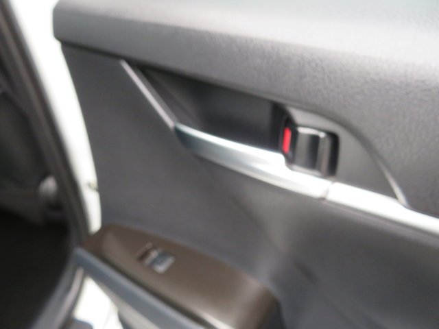 Used 2021 Super White Toyota SE image 10
