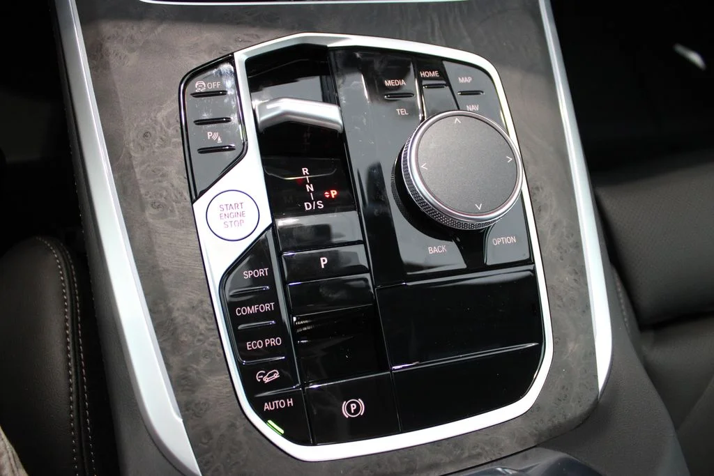 New 2026 Brooklyn Grey Metallic BMW xDrive40i image 15