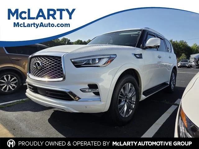 2022 INFINITI QX80 LUXE