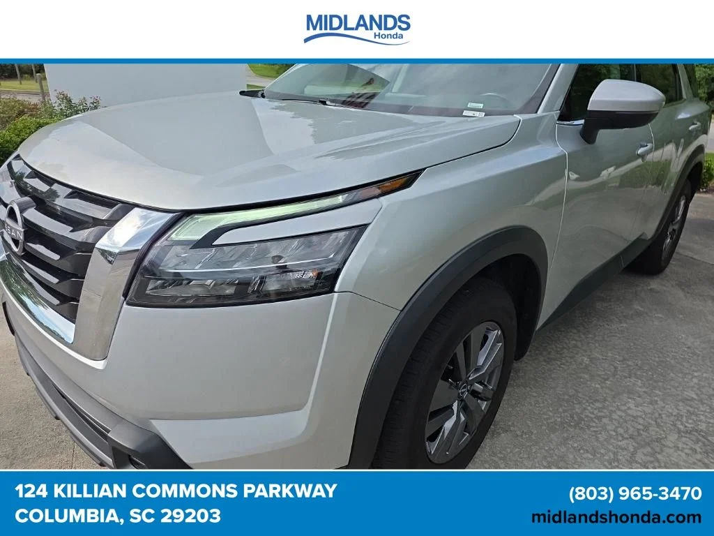 Used 2024 Brilliant Silver Metallic Nissan SV image 1