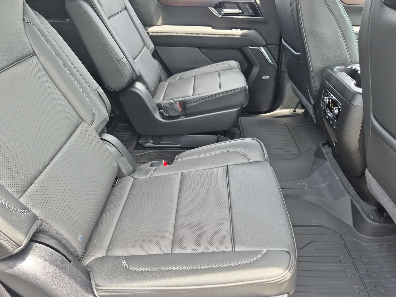 New 2026 Downpour Metallic GMC Denali image 26