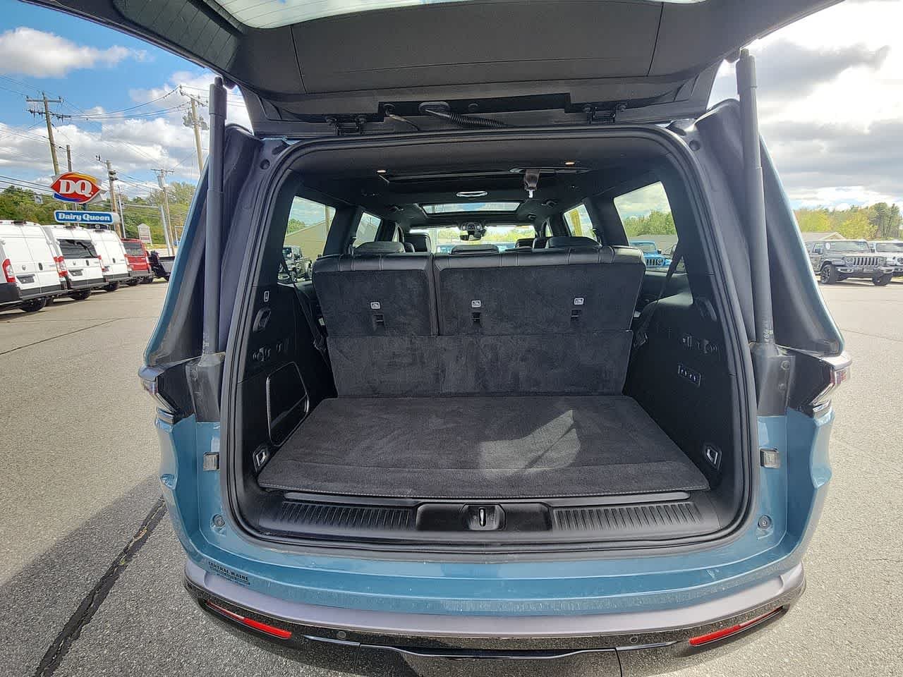 2026 Jeep Grand Wagoneer Limited Altitude - Photo 17