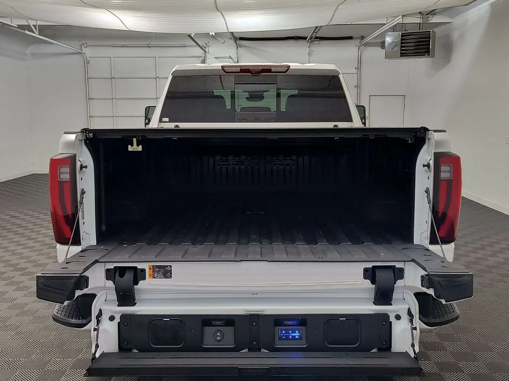 2024 GMC Sierra 3500HD Denali Ultimate - Photo 12
