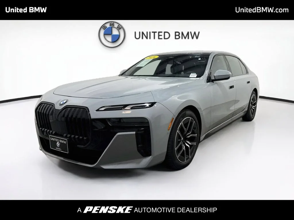 2026 BMW 7 Series 740i
