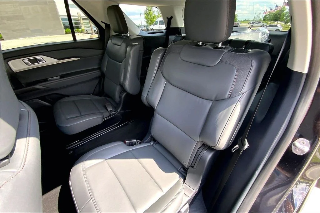 New 2026 Black Ford Active image 10