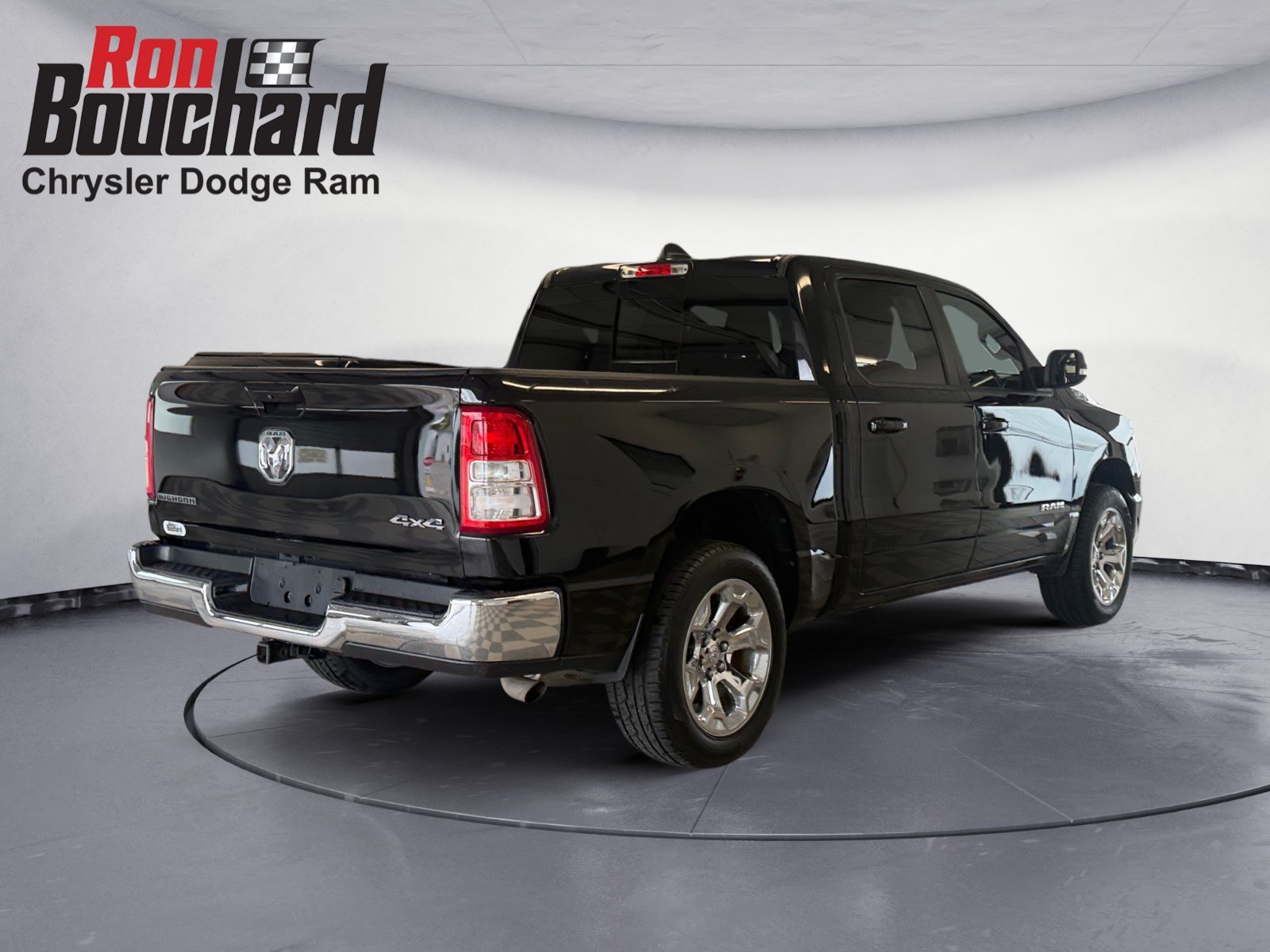 Used 2022 Diamond Black Crystal Pearlcoat Ram Big Horn image 2