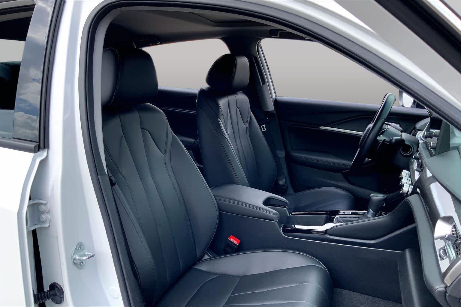 Used 2023 Platinum White Pearl Acura  image 9