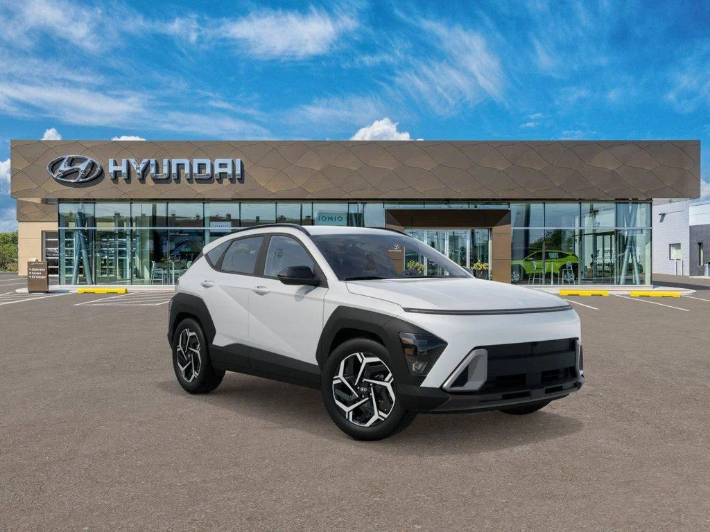 New 2026 White Hyundai SEL Premium image 2