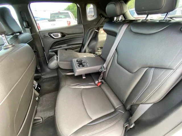 Used 2025 White Jeep Limited image 12