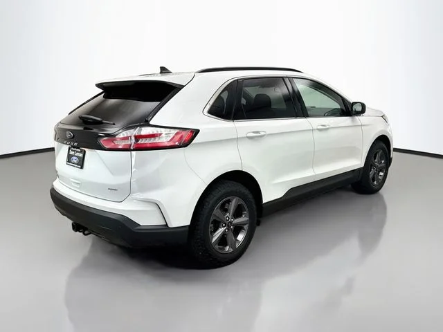Certified Used 2022 Oxford White Ford SEL image 7