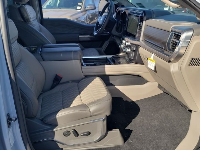 New 2026 Glacier Gray Metallic Tri-Coat Ford F-350® Platinum® image 23