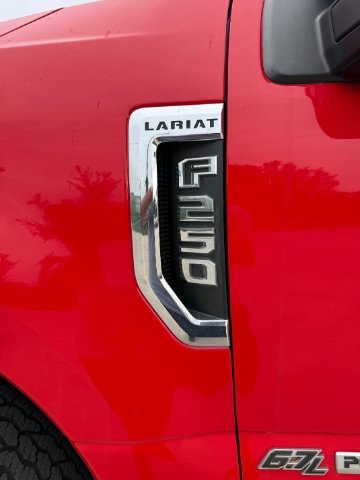 Used 2019 Red Ford LARIAT image 11
