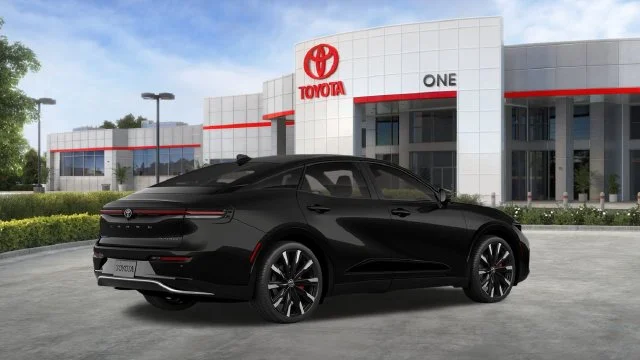 New 2027  Toyota Platinum image 13