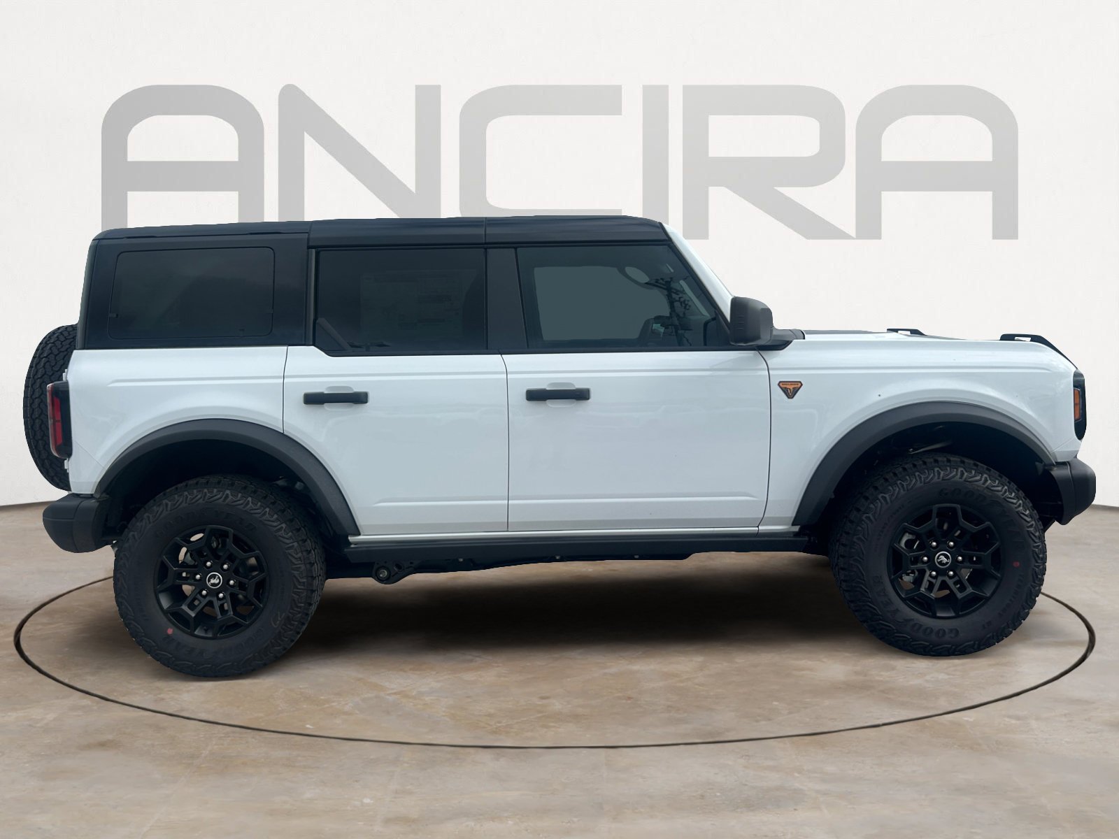 New 2026 Oxford White Ford Badlands image 10