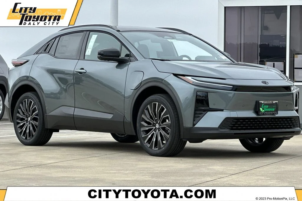2026 Toyota C-HR  XSE