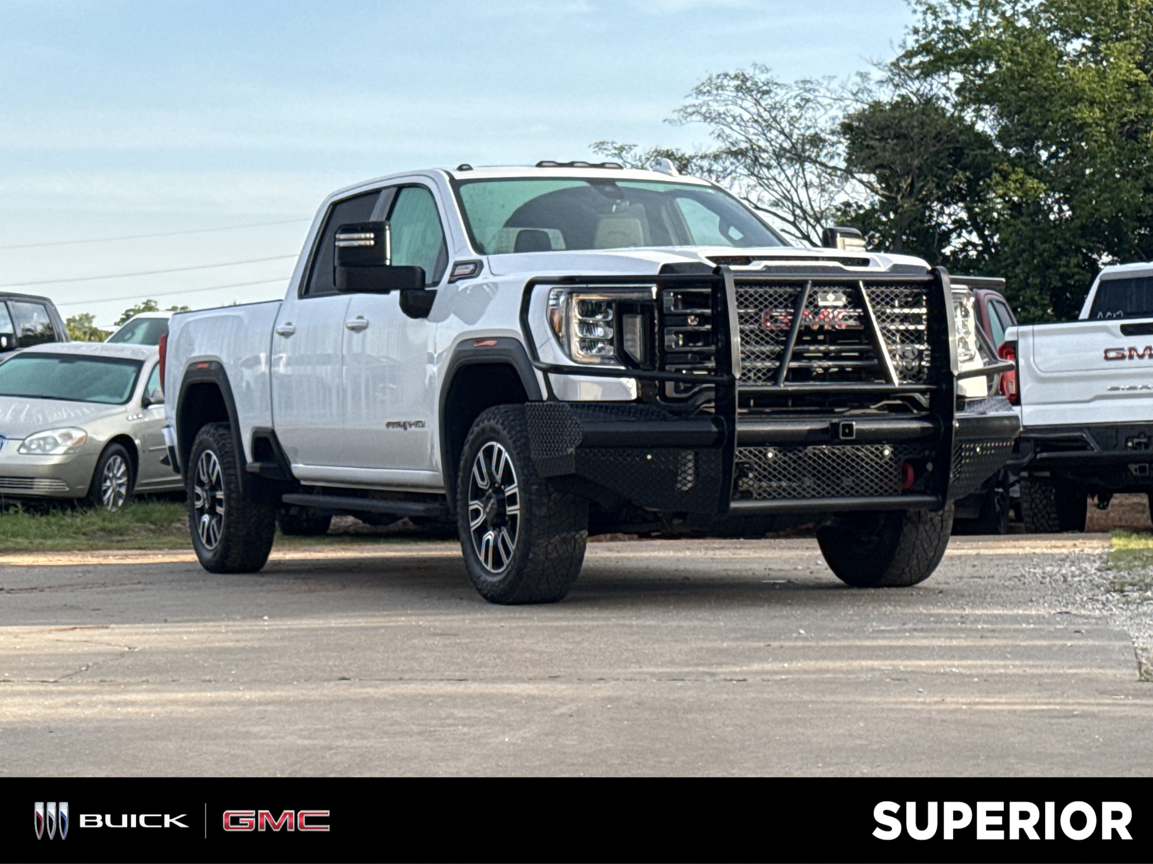 2023 GMC Sierra 4WD Crew Cab Standard Box AT4's photo