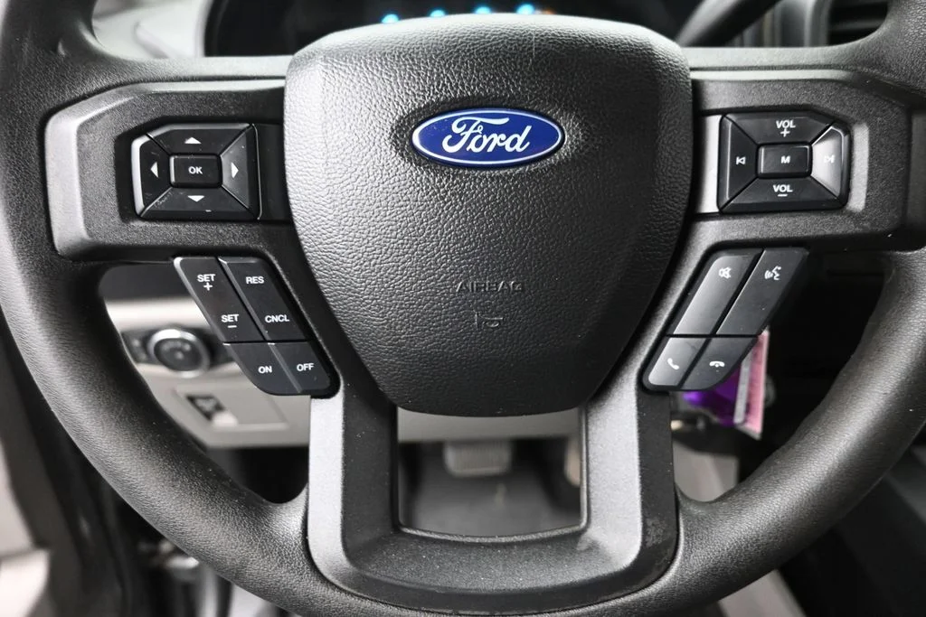Used 2018 Gray Ford XL image 17