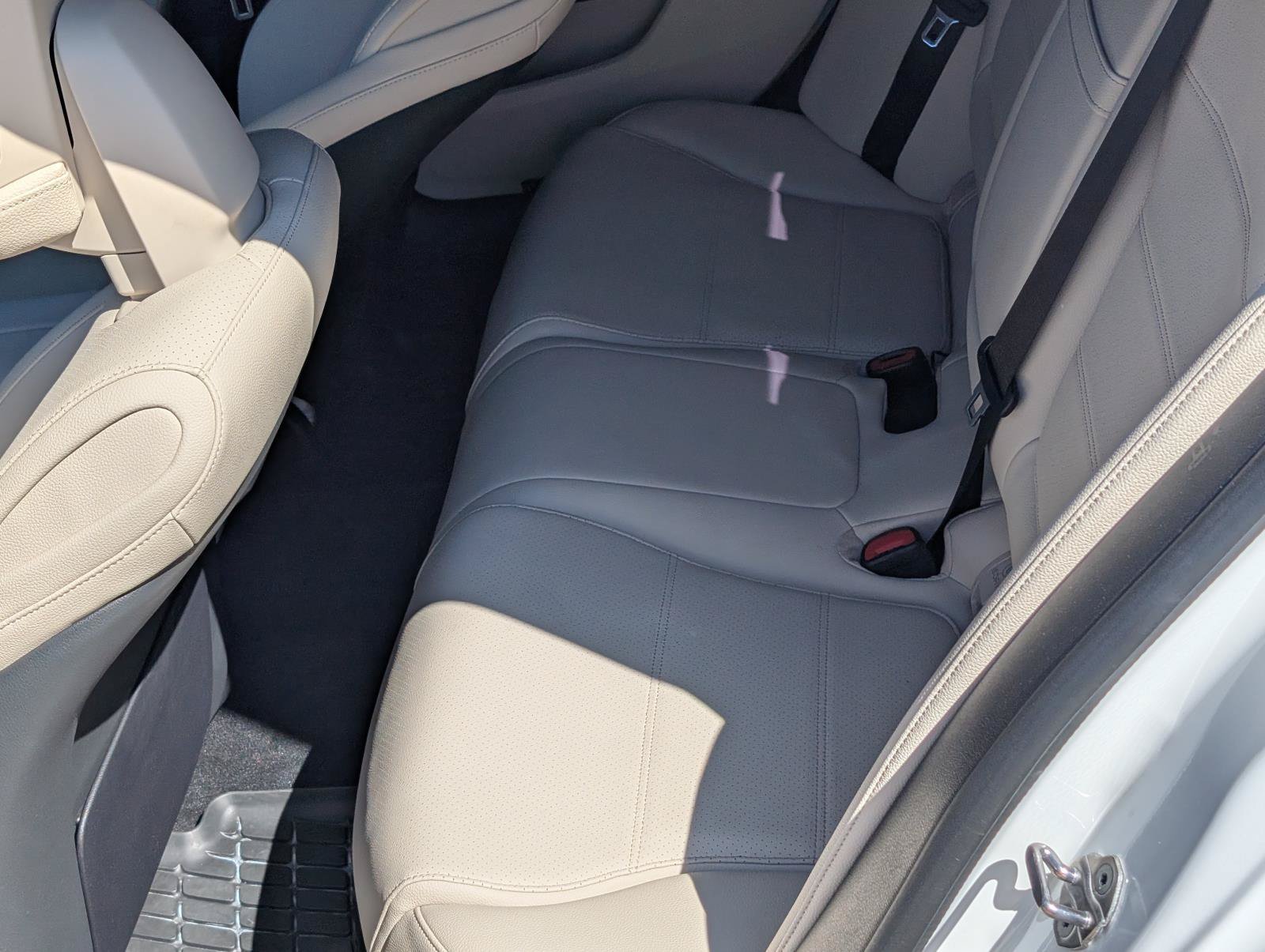 2023 Mercedes-Benz C-Class Sedan C 300 - Photo 17