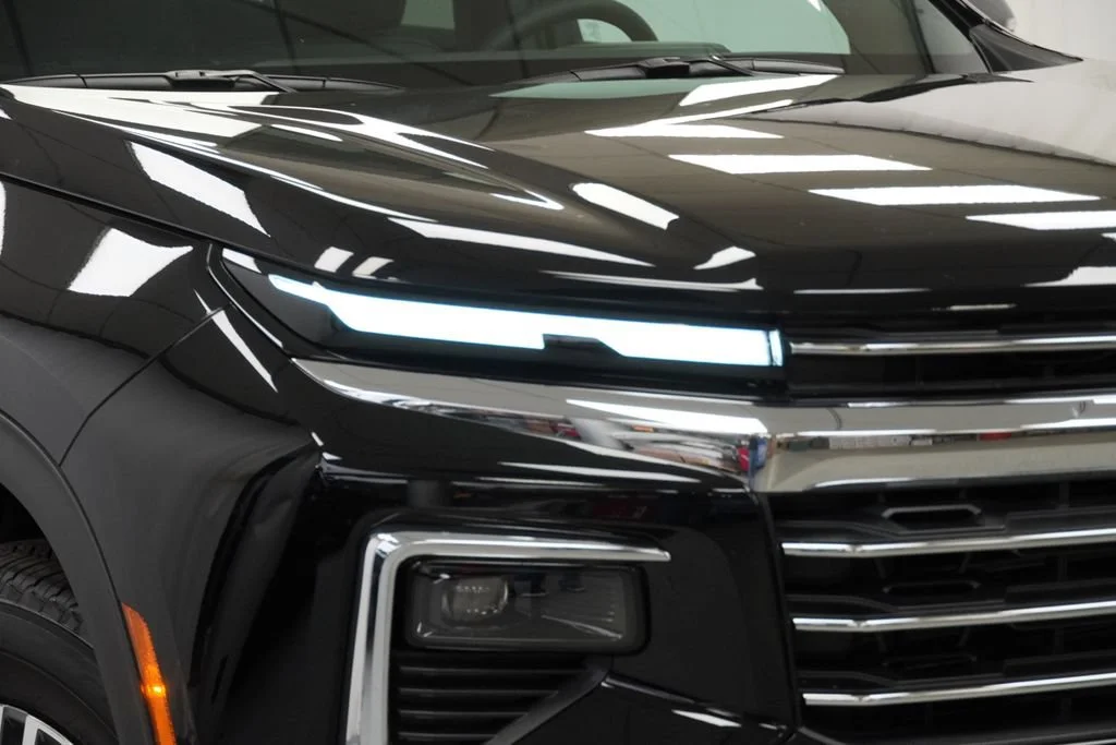New 2026 Mosaic Black Metallic Chevrolet LT image 30