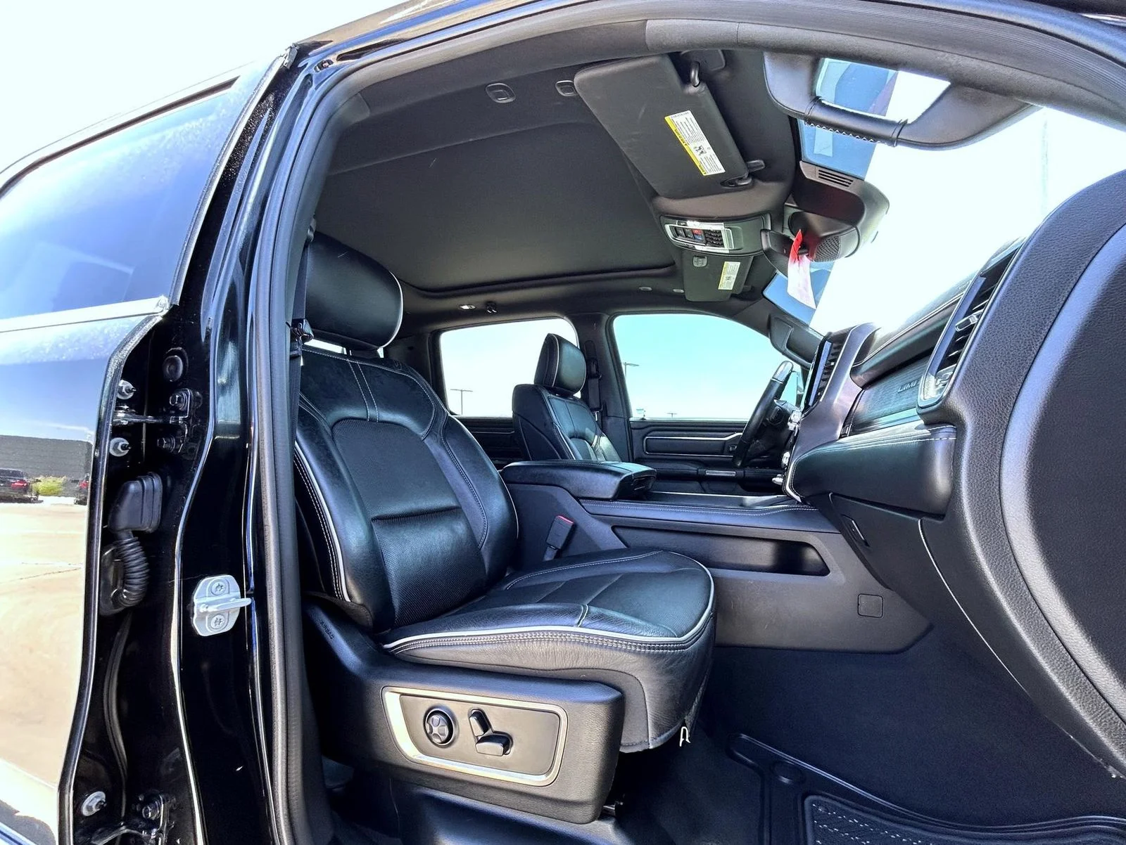 Used 2019 Black Ram Limited image 15