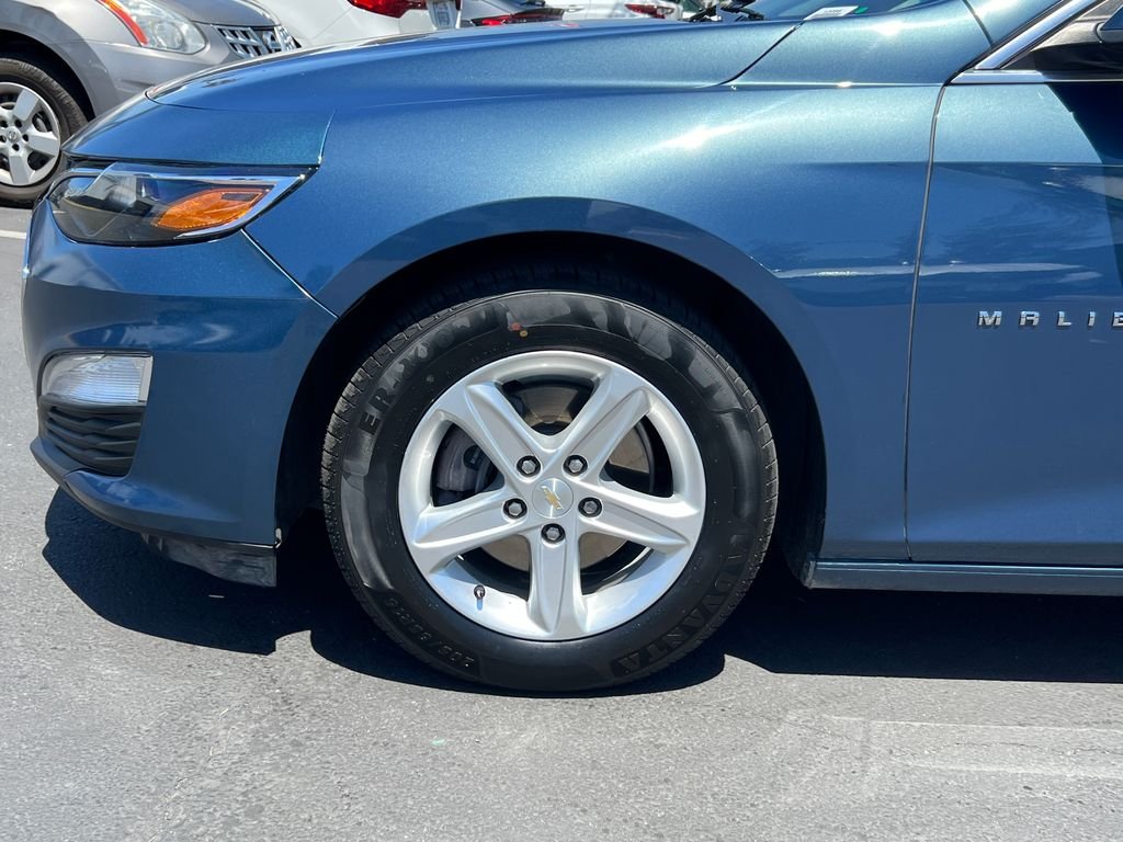 Used 2024 Blue Chevrolet LS image 5
