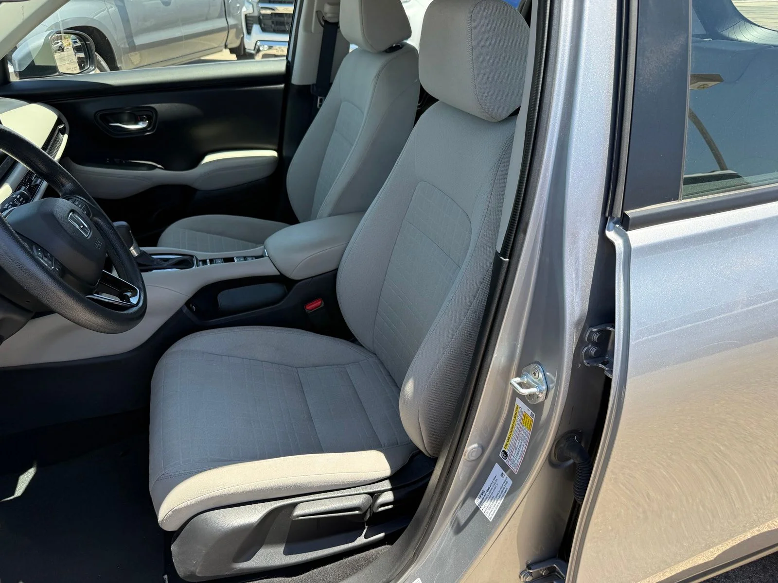 2023 Honda HR-V LX - Photo 32