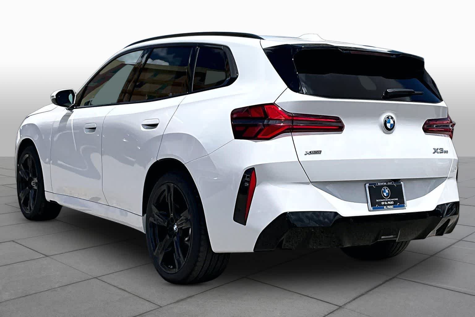 New 2026 Alpine White BMW 30 xDrive image 12