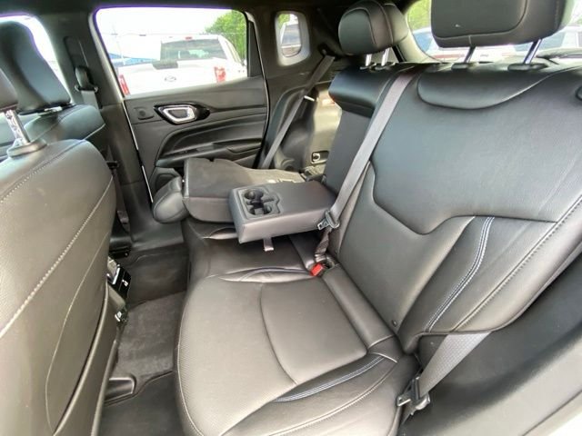 Used 2025 White Jeep Limited image 12
