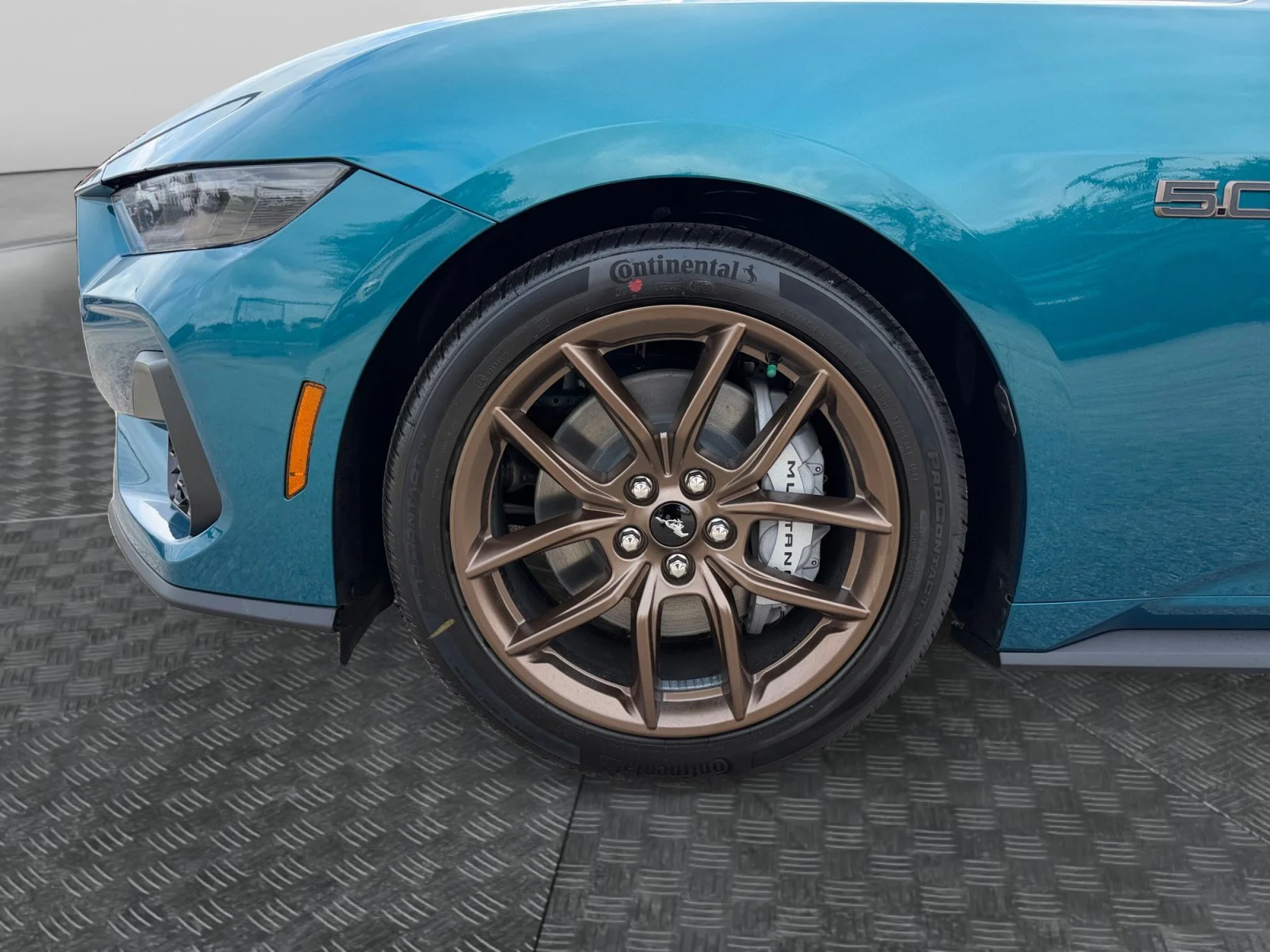 New 2026 Adriatic Blue Metallic Ford GT image 9