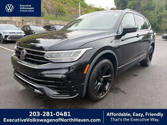 2023 Volkswagen Tiguan 2.0T SE R-Line Black