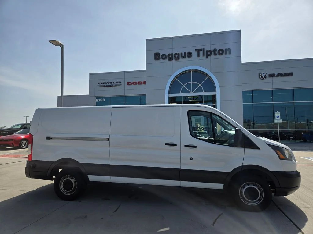 Used 2017 White Ford Base image 2